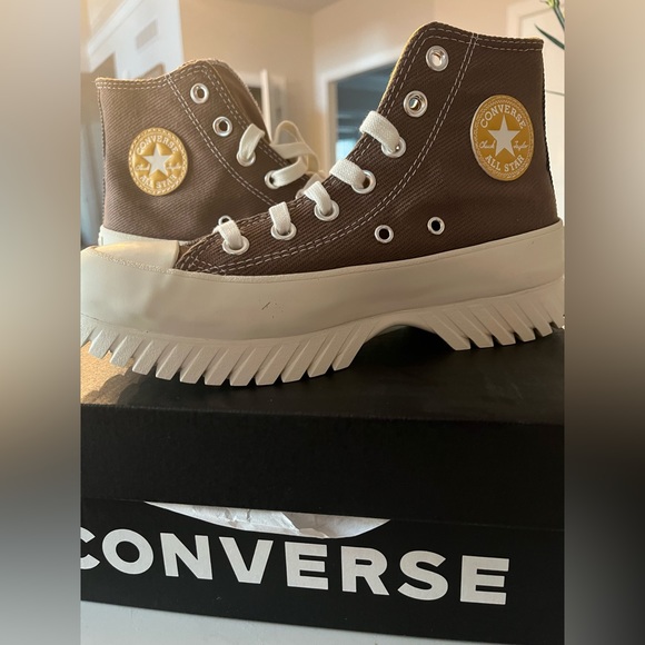 Converse Shoes - Chuck Taylor All Star Lugged Platform 2.0 Autumn